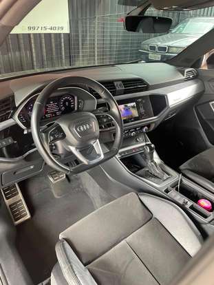 AUDI-Q3-2019