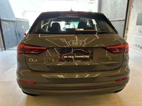 AUDI-Q3-2020