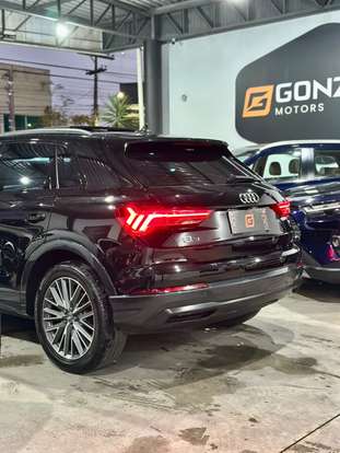 AUDI-Q3-2020