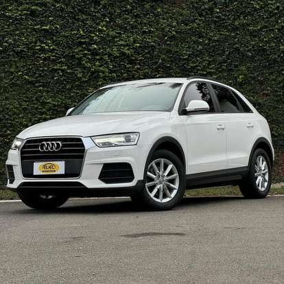 AUDI-Q3-2018