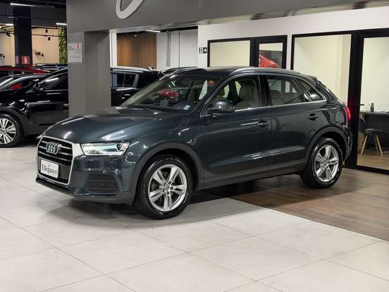 AUDI-Q3-2018