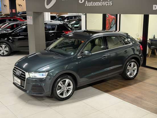 AUDI-Q3-2018