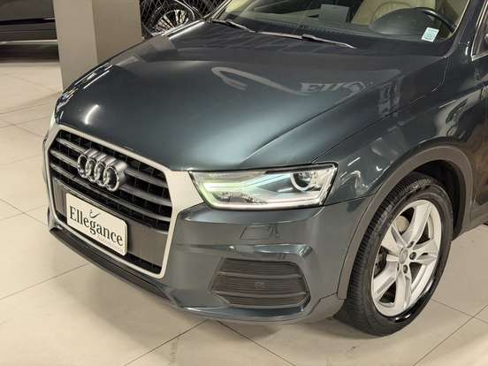 AUDI-Q3-2018