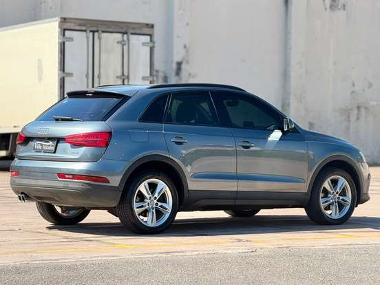 AUDI-Q3-1.4 TFSI AMBITION GASOLINA 4P S TRONIC AUDI-Q3-2015
