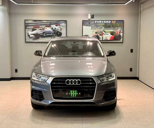 AUDI-Q3-2018