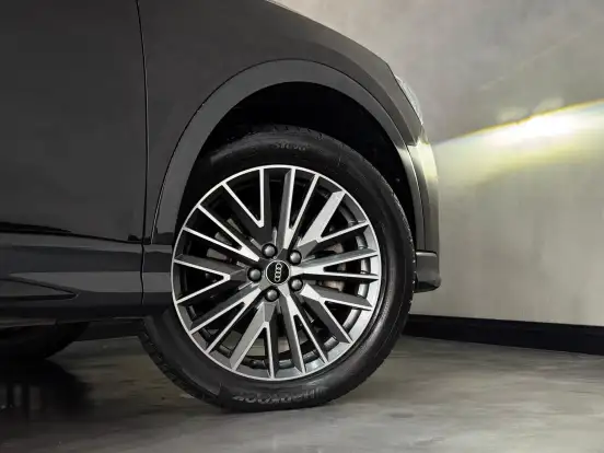AUDI-Q3-2.0 40 TFSI GASOLINA PERFORMANCE BLACK QUATTRO TIPTRONIC AUDI-Q3-2022