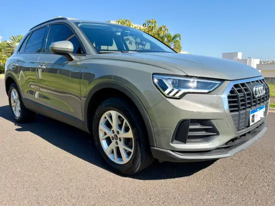 AUDI-Q3-2024