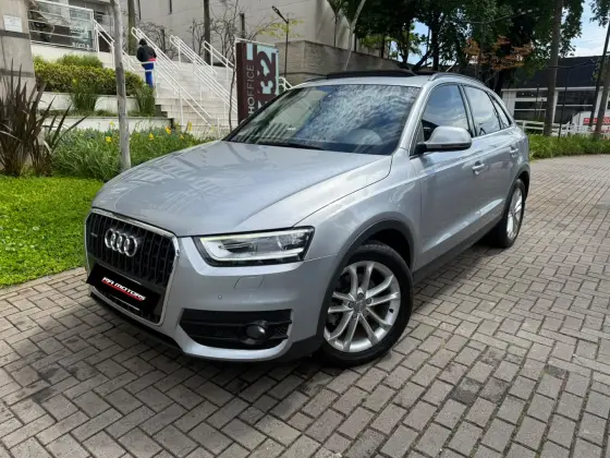 AUDI Q3 2.0 TFSI AMBIENTE QUATTRO 4P GASOLINA S TRONIC