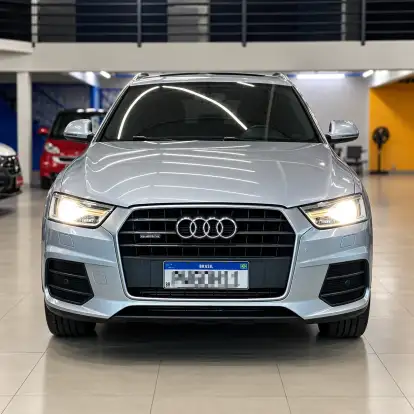 AUDI-Q3-2015