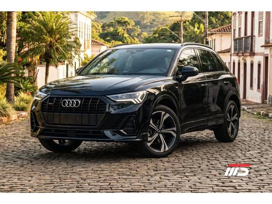 AUDI Q3 2.0 40 TFSI GASOLINA PERFORMANCE BLACK QUATTRO TIPTRONIC