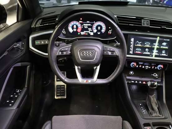 AUDI-Q3-2.0 40 TFSI GASOLINA PERFORMANCE QUATTRO TIPTRONIC AUDI-Q3-2022