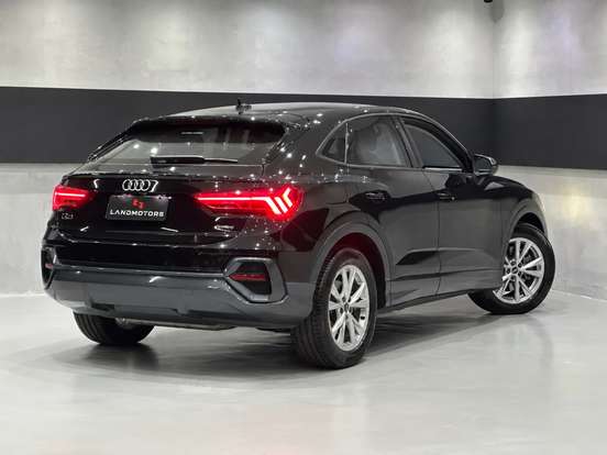 AUDI-Q3-2.0 40 TFSI GASOLINA SPORTBACK PERFORMANCE QUATTRO TIPTRONIC AUDI-Q3-2022