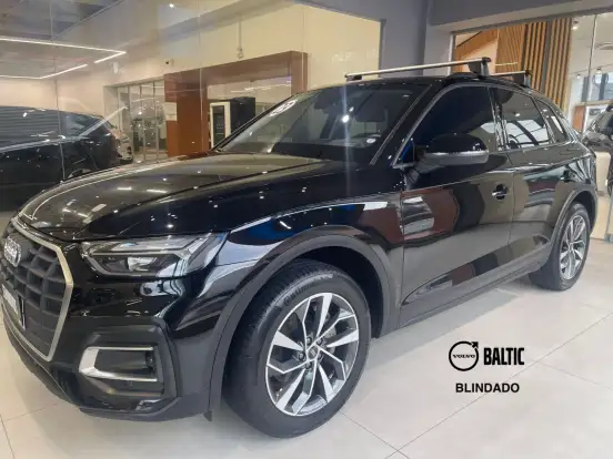 AUDI-Q5-2023
