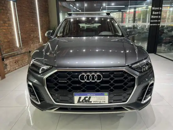 AUDI-Q5-2023