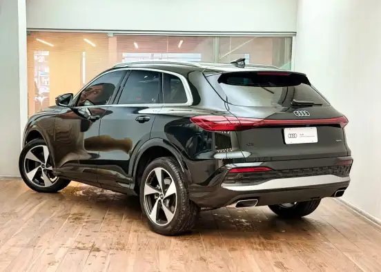 AUDI-Q5-2026