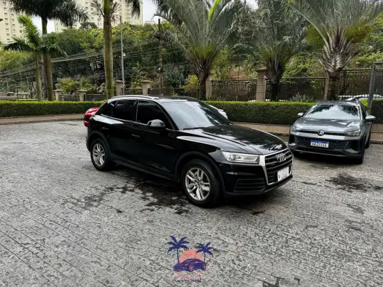 AUDI-Q5-2019