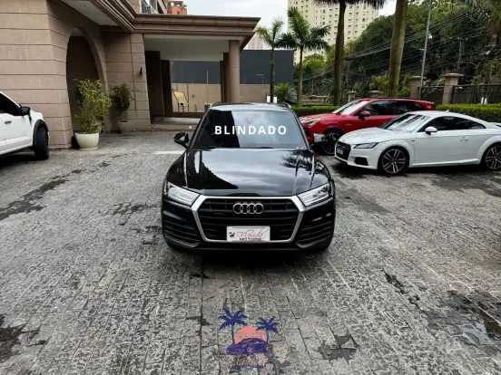 AUDI-Q5-2019