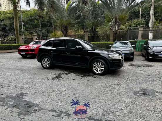 AUDI-Q5-2019