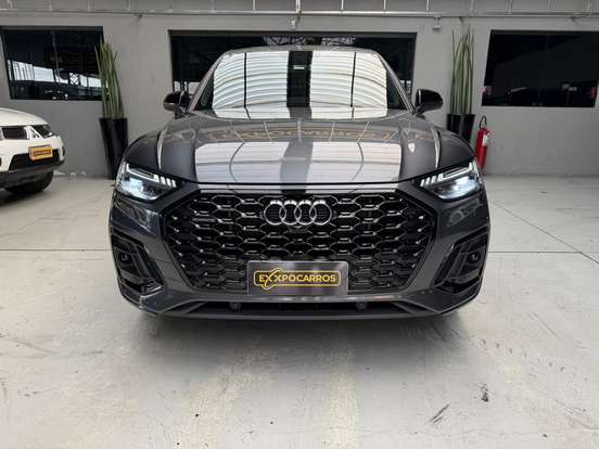 AUDI-Q5-2023