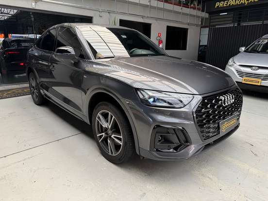 AUDI-Q5-2023