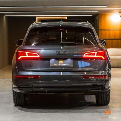 AUDI-Q5-2018
