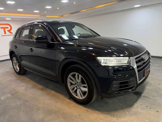 AUDI-Q5-2.0 TFSI GASOLINA PRESTIGE S TRONIC AUDI-Q5-2020