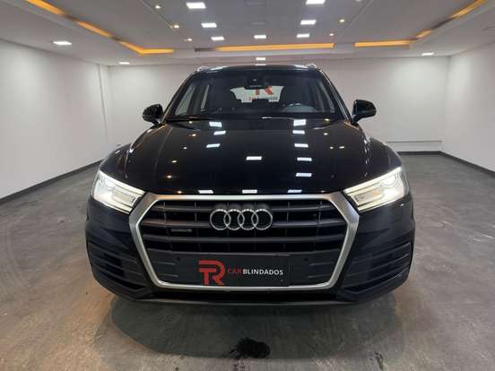 AUDI-Q5-2.0 TFSI GASOLINA PRESTIGE S TRONIC AUDI-Q5-2020