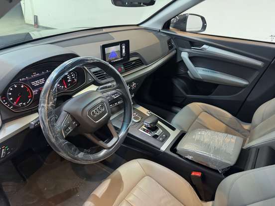 AUDI-Q5-2.0 TFSI GASOLINA PRESTIGE S TRONIC AUDI-Q5-2020