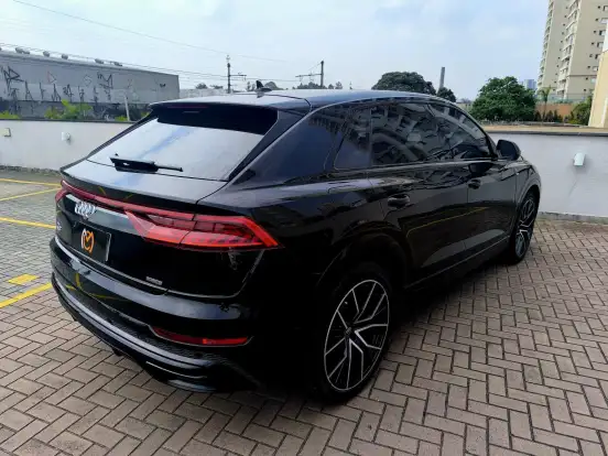 AUDI-Q8-3.0 TFSI GASOLINA PERFORMANCE BLACK QUATTRO TIPTRONIC AUDI-Q8-2019