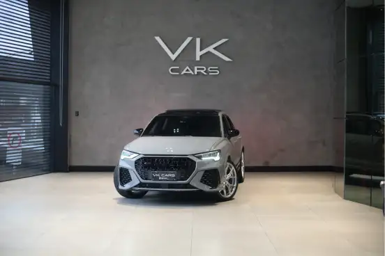 AUDI-RS Q3-2020