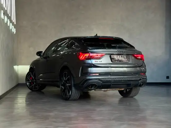 AUDI-RS Q3-2020
