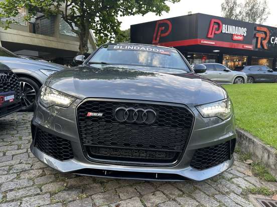 AUDI-RS6-2013