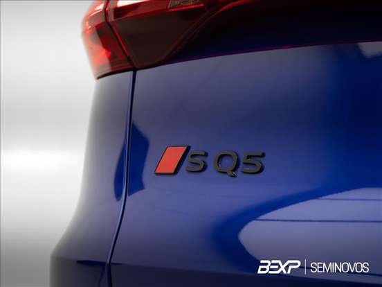AUDI-SQ5-2025