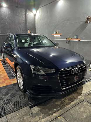AUDI-A4-2016
