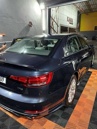 AUDI-A4-2016