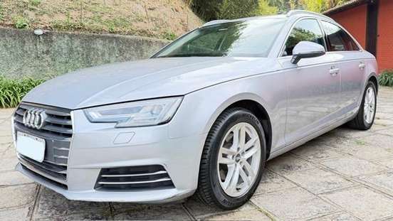 AUDI-A4-2016