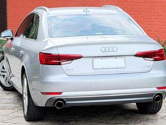 AUDI-A4-2.0 TFSI LAUNCH EDITION GASOLINA 4P S TRONIC AUDI-A4-2016