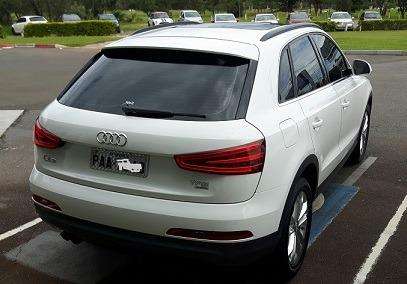 AUDI-Q3-2015
