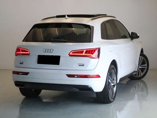 AUDI-Q5-2.0 TFSI GASOLINA AMBITION S TRONIC AUDI-Q5-2017