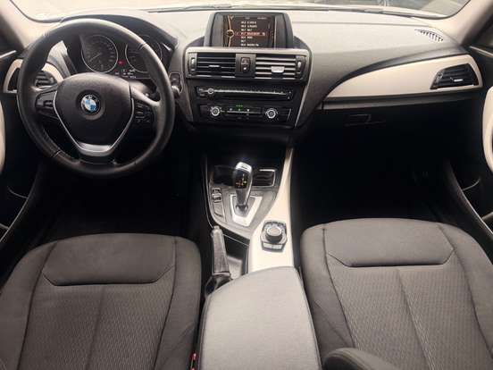 BMW-118i-1.6 SPORT GP 16V TURBO GASOLINA 4P AUTOMÁTICO BMW-118i-2013