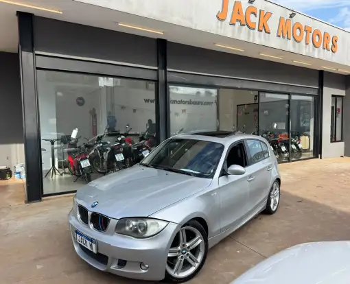 BMW-130i-2006