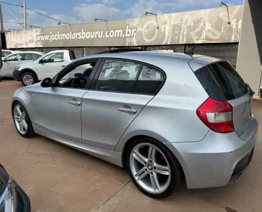 BMW-130i-2006