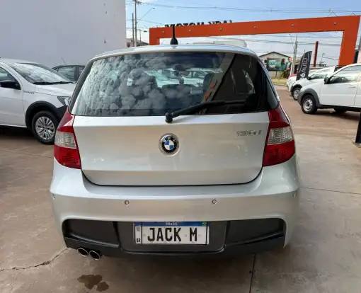 BMW-130i-2006