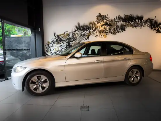 BMW-320i-2.0 16V GASOLINA 4P AUTOMÁTICO BMW-320i-2007