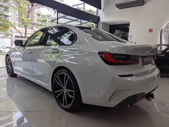 BMW-320i-2.0 16V TURBO FLEX M SPORT AUTOMÁTICO BMW-320i-2021