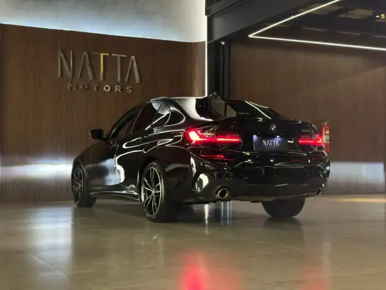 BMW-320i-2.0 16V TURBO FLEX M SPORT AUTOMÁTICO BMW-320i-2022