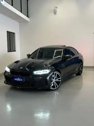 BMW-320i-2022