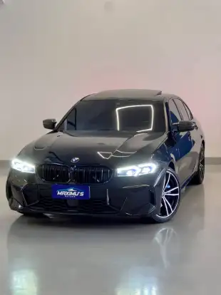 BMW-320i-2022