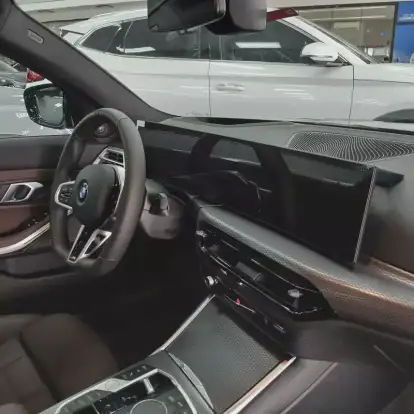 BMW-320i-2025