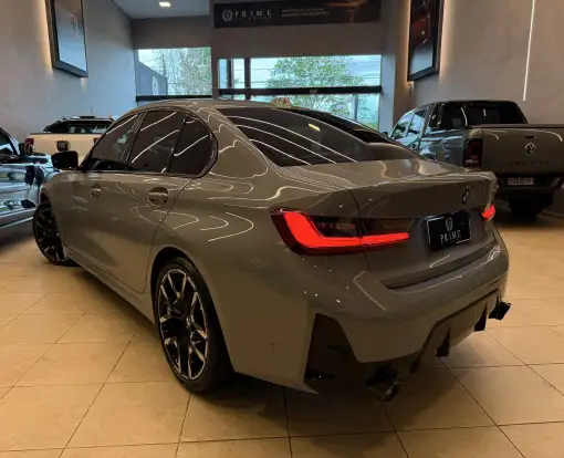 BMW-320i-2025